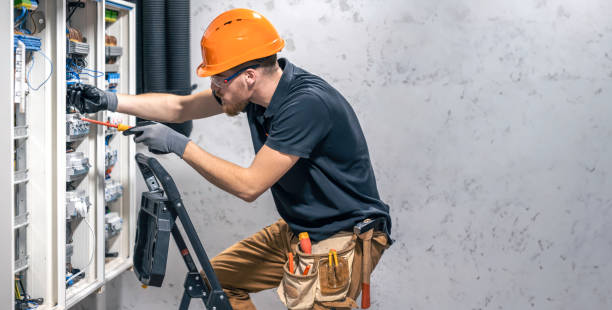 Best Industrial Electrical Services  in Flordell Hills, MO